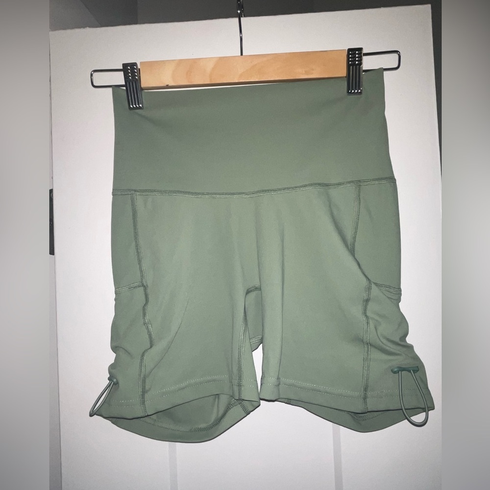 Gymshark Legacy Ruched Shorts